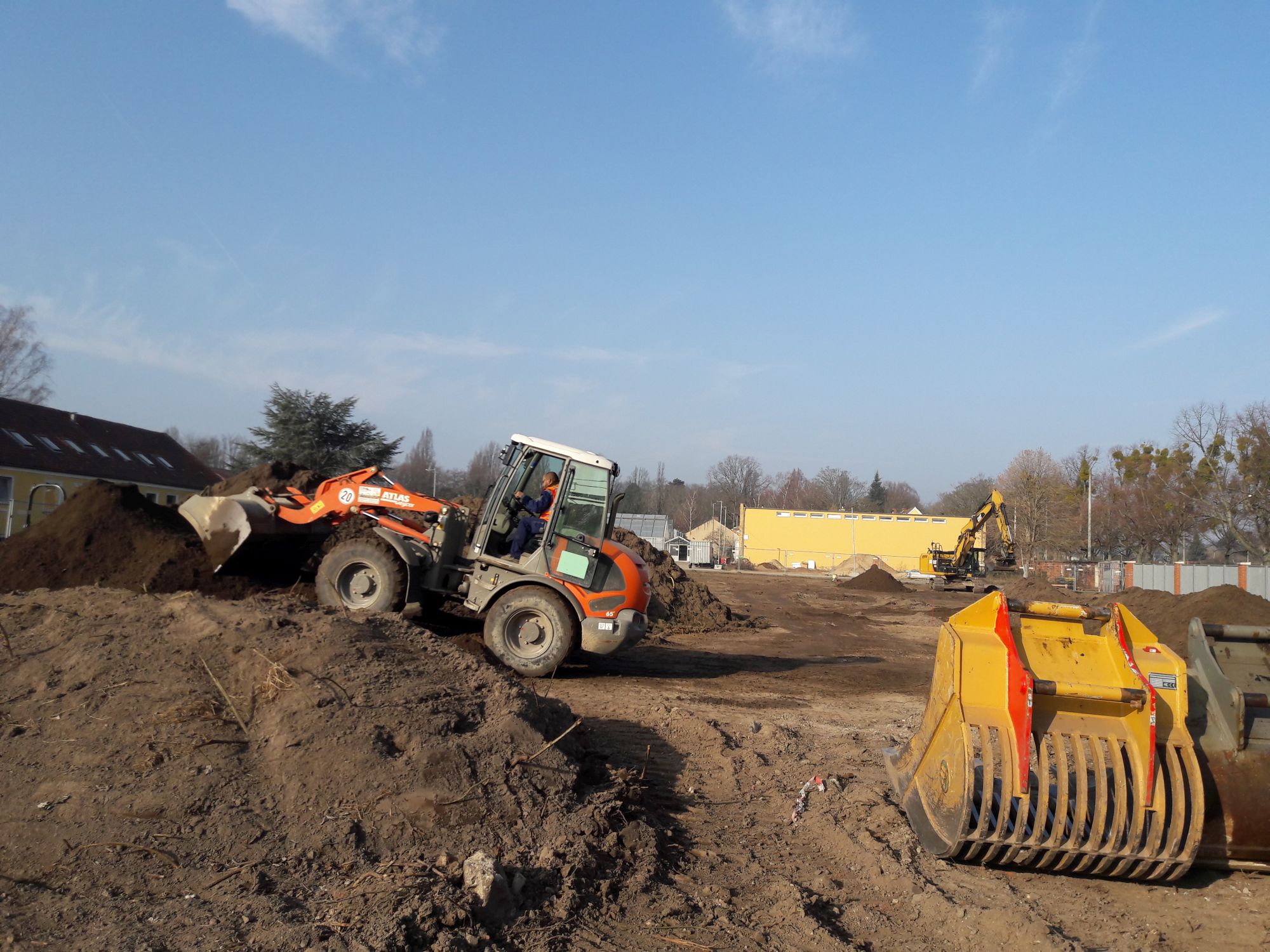 Baustart des Wohnheims der Haltenhoffstraße